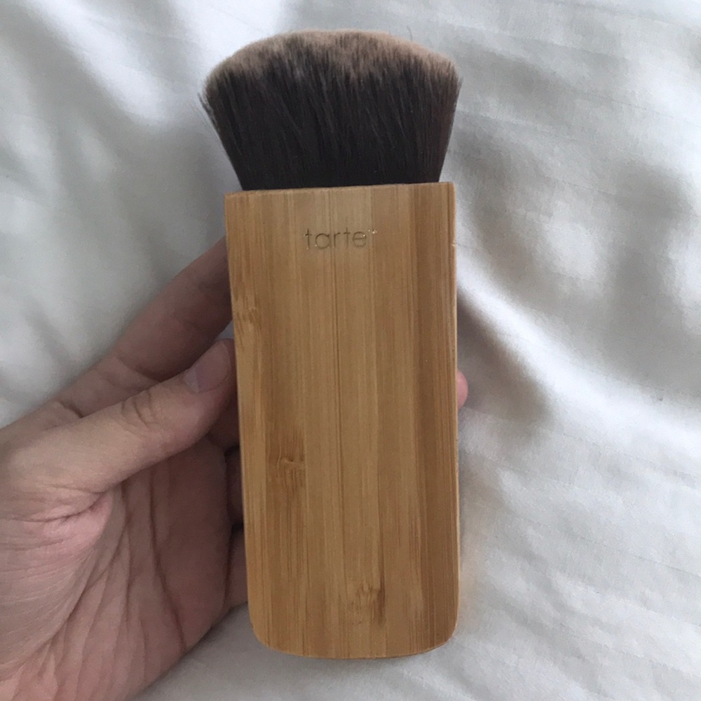 Tarte swirl power contour and bronzer brush